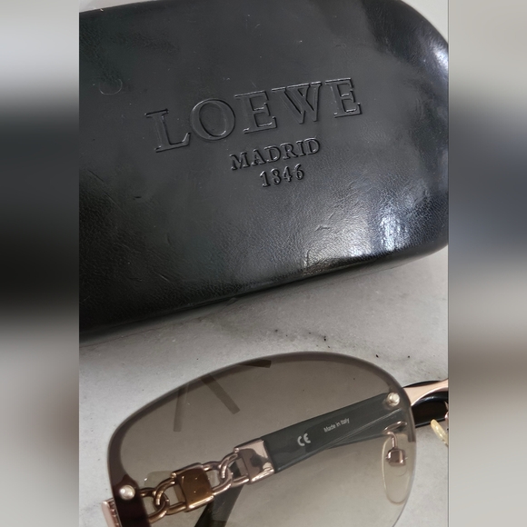 Loewe Metal Frame Sunglasses - Picture 5 of 12